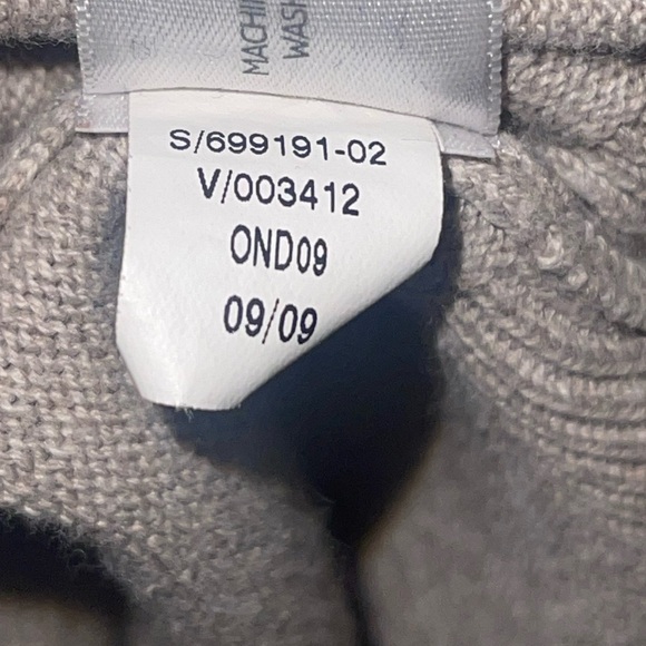 Old Navy Vintage V-neck Cotton Argyle sweater. Size XL GUC - Picture 9 of 9